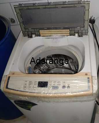 SAR 300, I Want To Sell Samsung Washing Machine 6 Kg Fully Automatic Top Load.